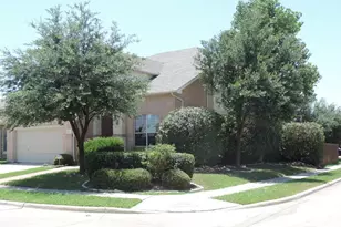 725 Teal Dr, Aubrey, TX 76227 - Photo 2