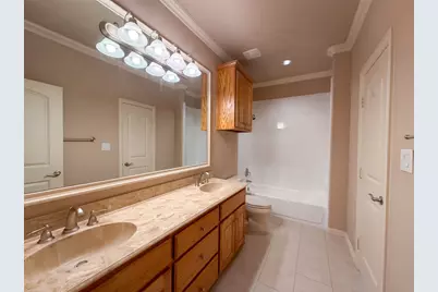 1119 Mallard Pointe Drive, Grand Prairie, TX 75104 - Photo 18