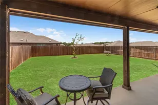 706 Presidio St, Aubrey, TX 76227 - Photo 22