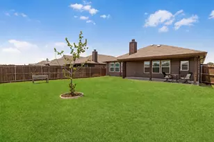 706 Presidio St, Aubrey, TX 76227 - Photo 24