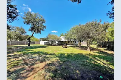 713 Spring Street, Granbury, TX 76048 - Photo 22