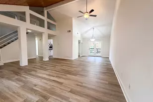 4717 Burning Springs Dr, Arlington, TX 76017 - Photo 8