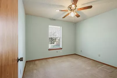 613 Main Street, Roanoke, TX 76262 - Photo 18