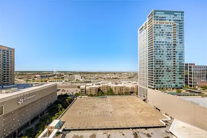 2408 Victory Park Lane #1442, Dallas, TX 75219 - Photo 26