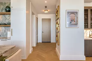 2408 Victory Park Ln, Dallas, TX 75219 - Photo 2