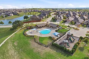 14616 Spitfire Trail, Fort Worth, TX 76262 - Photo 32