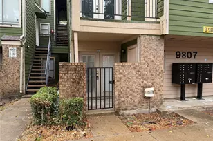 9807 Walnut St, Dallas, TX 75243 - Photo 2
