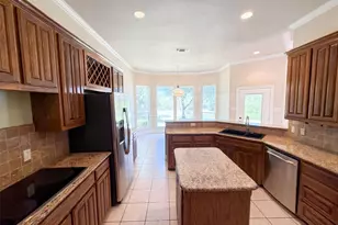 9313 Dosier Cove W, Fort Worth, TX 76179 - Photo 8