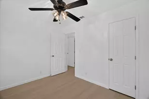 617 S Waxahachie St, Mansfield, TX 76063 - Photo 18