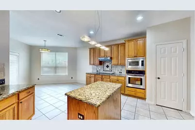 1404 Rosewood Trail, Flower Mound, TX 75028 - Photo 8