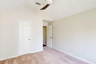 1404 Rosewood Trail, Flower Mound, TX 75028 - Photo 32