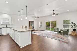 706 Port O Call Dr, Runaway Bay, TX 76426 - Photo 18