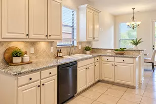 1701 Chatham Ln, Keller, TX 76248 - Photo 6