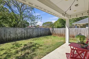 218 Rousseau St, Waxahachie, TX 75165 - Photo 18