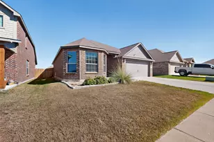 13653 Fehrman Rd, Crowley, TX 76036 - Photo 2