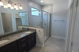 525 Hillcrest Cir, Justin, TX 76247 - Photo 10