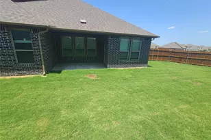 525 Hillcrest Cir, Justin, TX 76247 - Photo 16