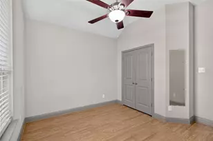 204 Saxon St, Waxahachie, TX 75165 - Photo 22
