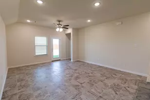 572 Ruthye Ln, Pilot Point, TX 76258 - Photo 18