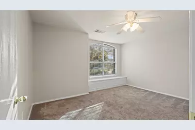 9204 Warren Drive, McKinney, TX 75071 - Photo 14