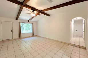 213 Glenhaven Dr, Azle, TX 76020 - Photo 4