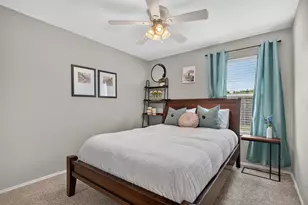 4001 Bridge Water Rd, Heartland, TX 75126 - Photo 16