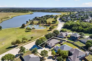 4001 Bridge Water Rd, Heartland, TX 75126 - Photo 30