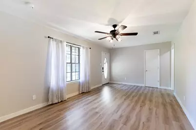 600 Mary Street, Aubrey, TX 76227 - Photo 4