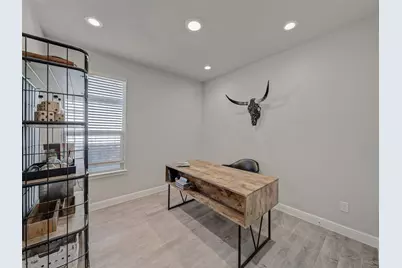 232 Drumcliffe Drive, Fort Worth, TX 76052 - Photo 14