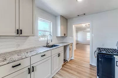 3455 Kellogg Avenue, Dallas, TX 75216 - Photo 10