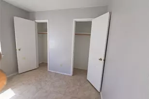 2400 Monte Carlo Dr, Arlington, TX 76015 - Photo 6
