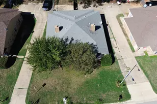 2400 Monte Carlo Dr, Arlington, TX 76015 - Photo 10