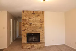 2400 Monte Carlo Dr, Arlington, TX 76015 - Photo 18