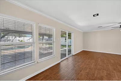 521 E Glendale Street, Crowley, TX 76036 - Photo 6