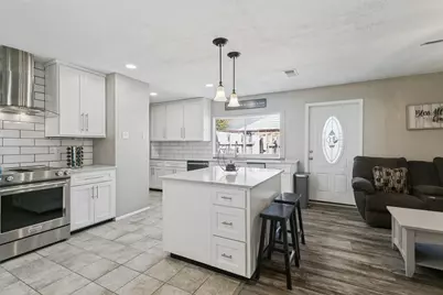 5076 Avery Lane, The Colony, TX 75056 - Photo 4