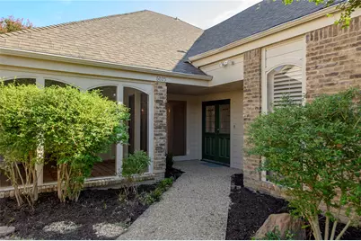 6025 Daven Oaks Drive, Dallas, TX 75248 - Photo 2