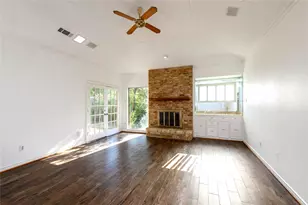 6025 Daven Oaks Dr, Dallas, TX 75248 - Photo 10
