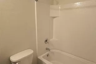 5820 Mirror Ridge Dr, Fort Worth, TX 76179 - Photo 6
