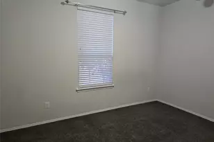 5820 Mirror Ridge Dr, Fort Worth, TX 76179 - Photo 8