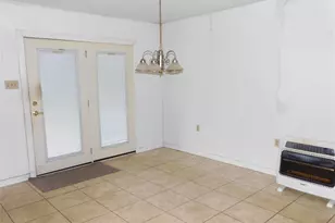 712 N Allyn Ave E, Mount Calm, TX 76673 - Photo 14