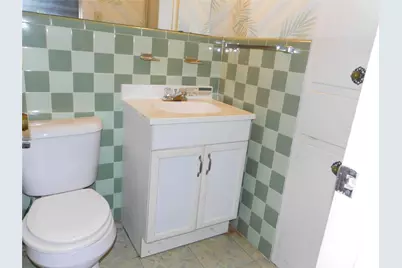 712 N Allyn Avenue E, Mount Calm, TX 76673 - Photo 16