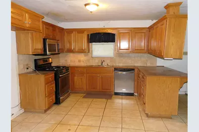 712 N Allyn Avenue E, Mount Calm, TX 76673 - Photo 10