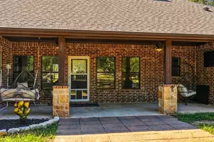 1389 Co Rd 3591, Paradise, TX 76073 - Photo 30