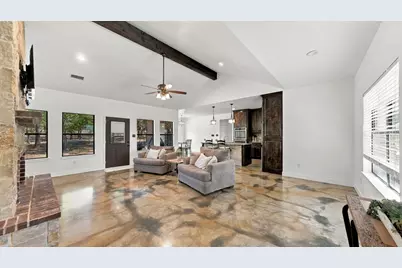 1389 County Road 3591, Paradise, TX 76073 - Photo 4