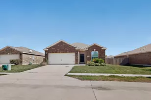 215 Magnolia Dr, Princeton, TX 75407 - Photo 4