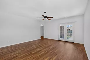 215 Magnolia Dr, Princeton, TX 75407 - Photo 8