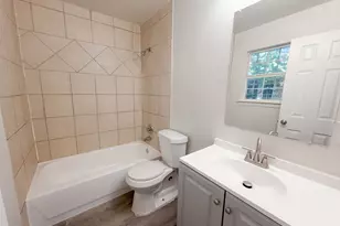 1322 E Waco Ave, Dallas, TX 75216 - Photo 8