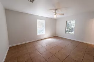 1322 E Waco Ave, Dallas, TX 75216 - Photo 10