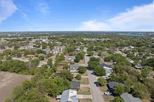 1729 W Doyle St, Granbury, TX 76048 - Photo 38