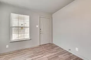 4414 Cinda Ree Ln, Dallas, TX 75216 - Photo 2